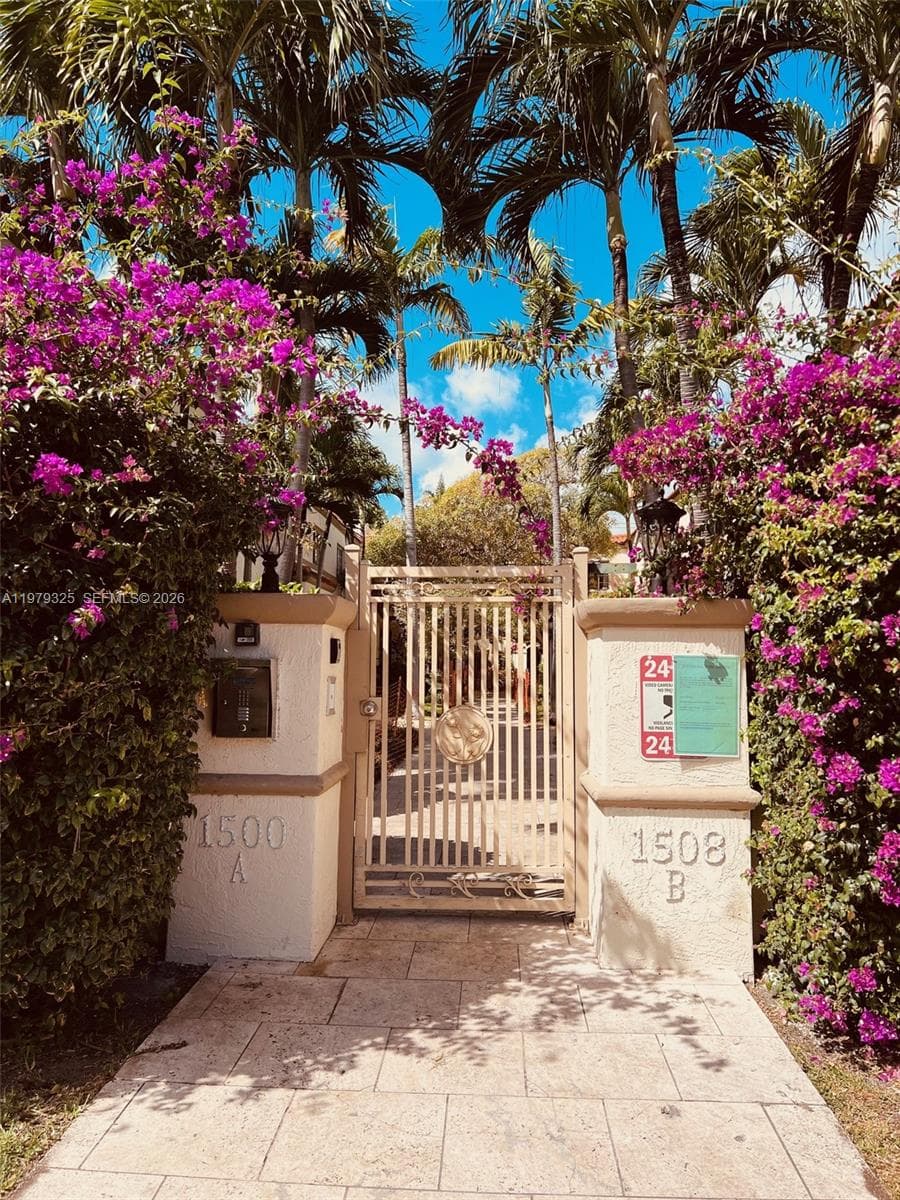 1500 Pennsylvania Ave # 9A, Miami Beach FL 33139 photo 2