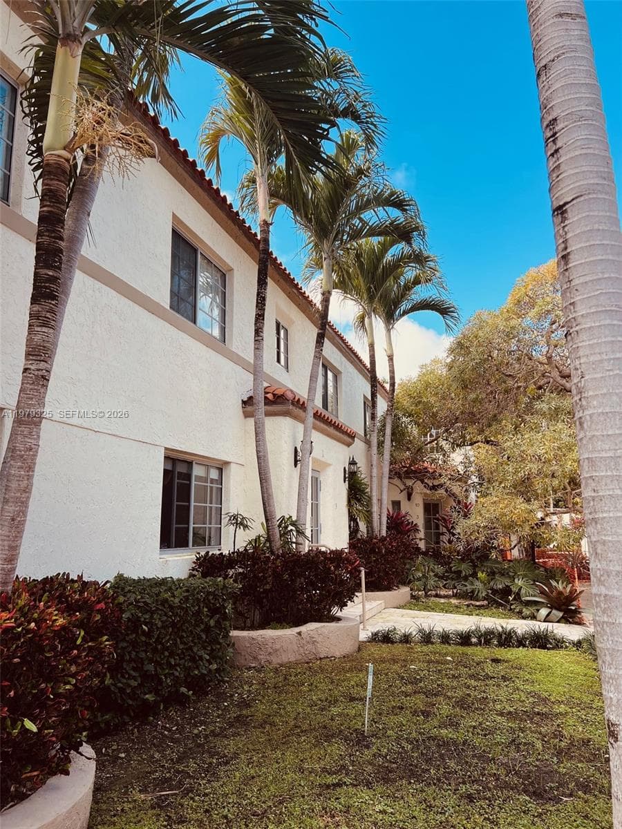 1500 Pennsylvania Ave # 9A, Miami Beach FL 33139 photo 3