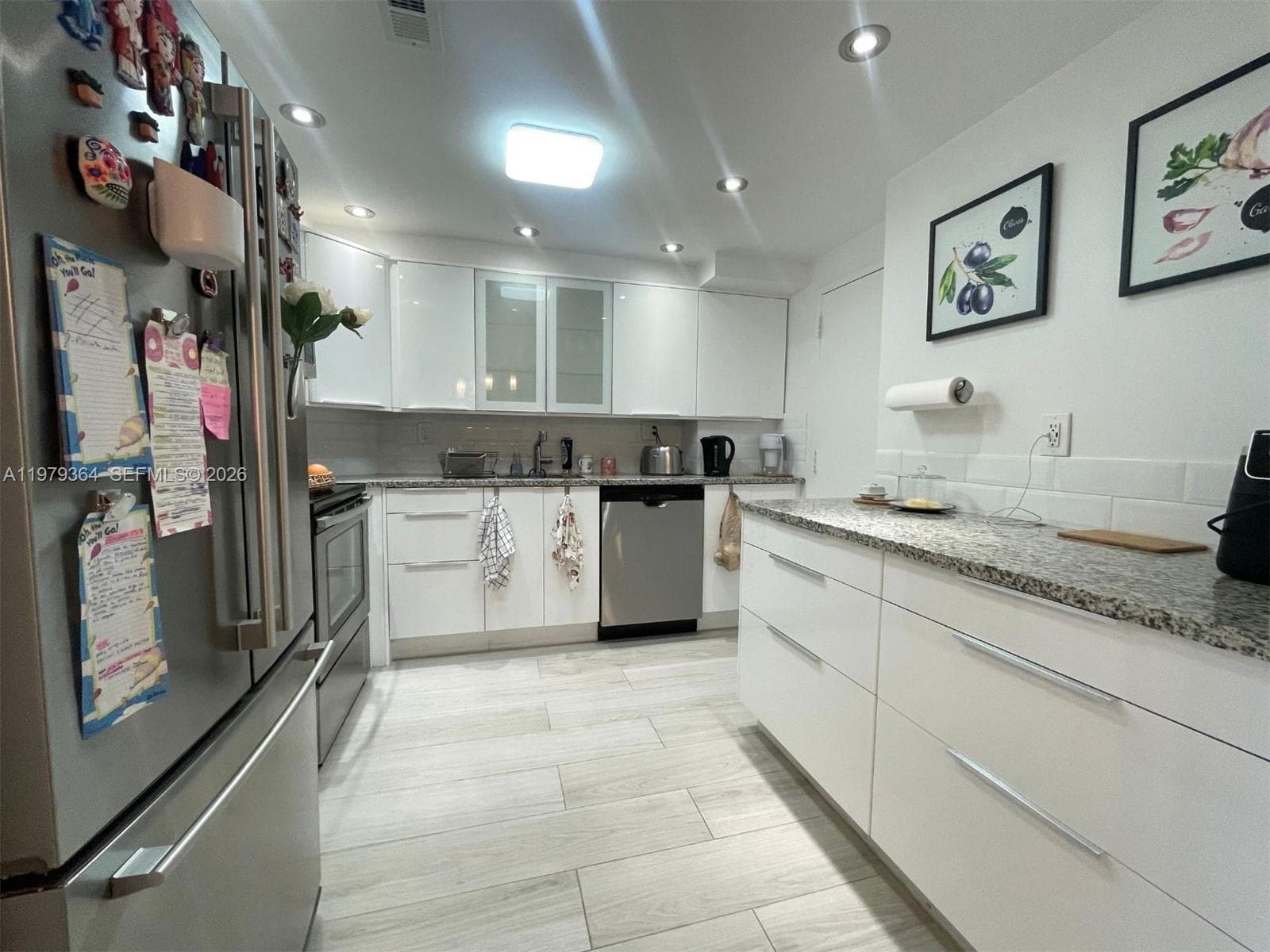 500 Bayview Dr # 1123, Sunny Isles Beach, FL 33160 photo 3