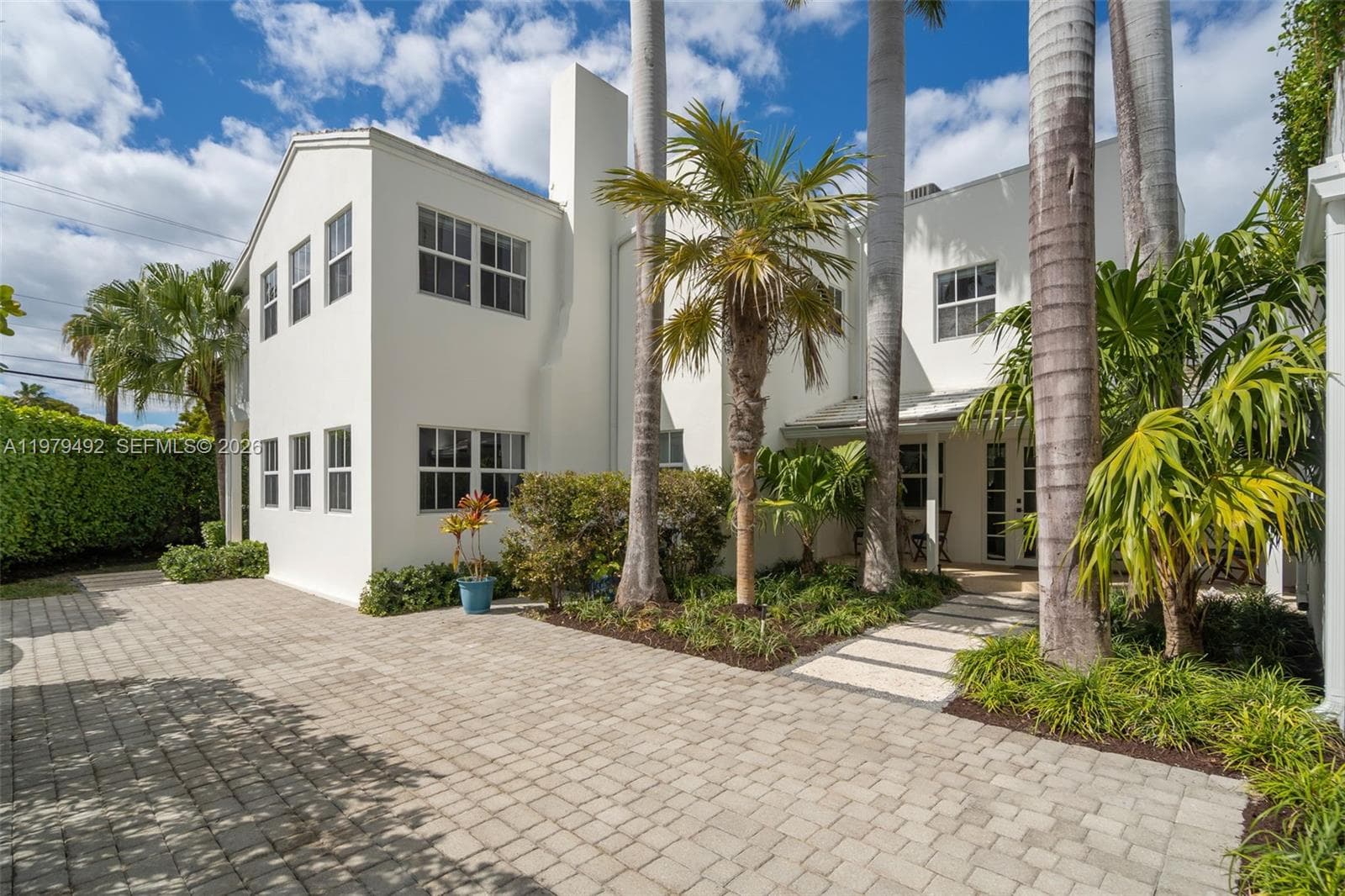 707 W 54th St, Miami Beach FL 33140 photo 3
