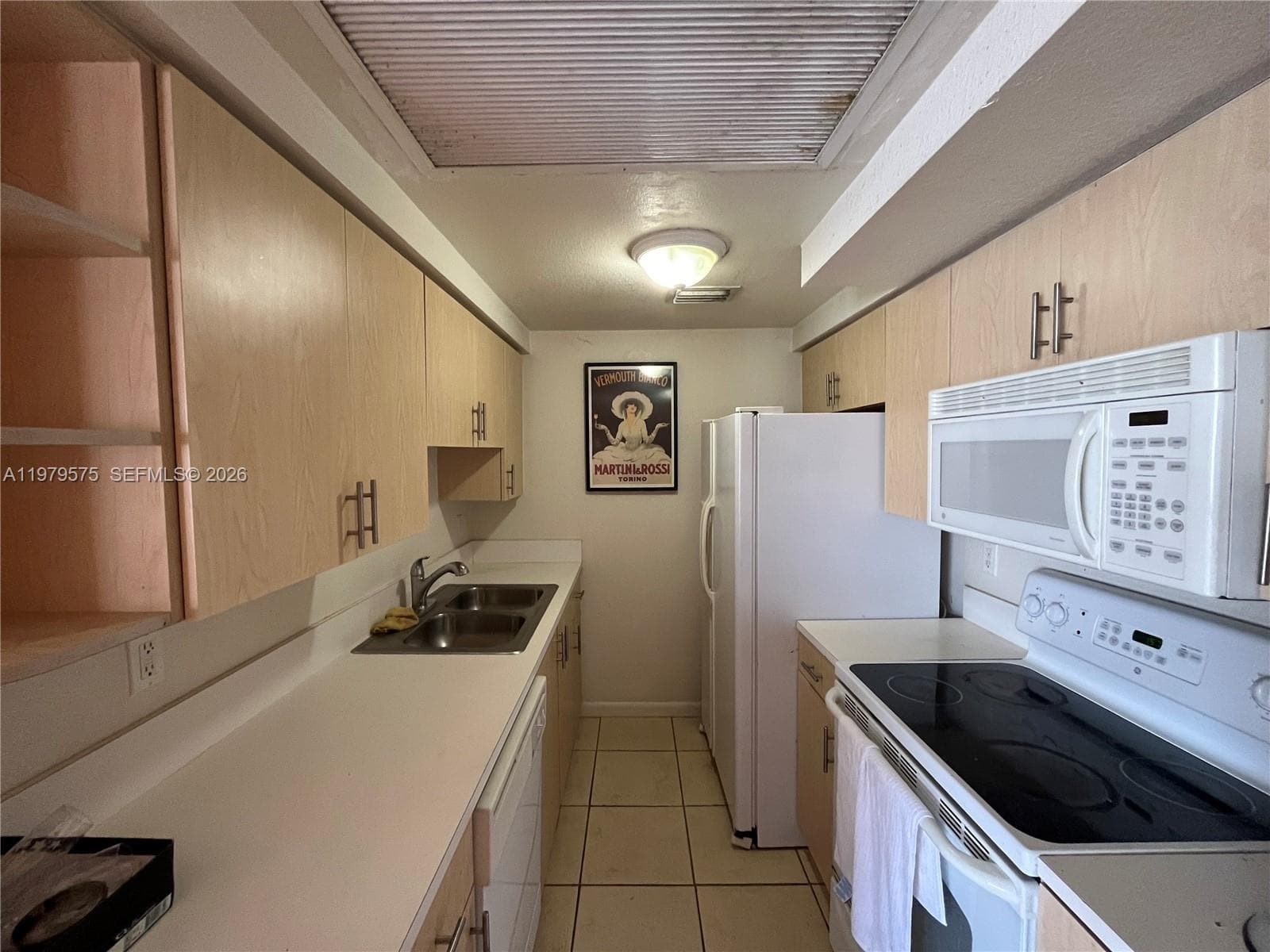 1185 Marseille Dr # 309, Miami Beach FL 33141 photo 4