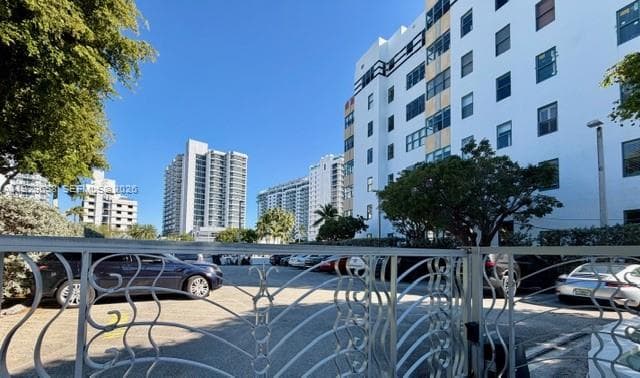 2445 Lake Pancoast Dr # 7, Miami Beach FL 33140 photo 5