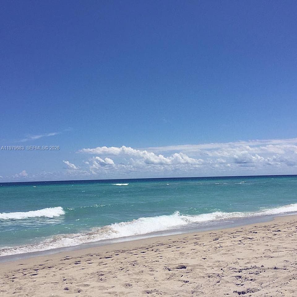2200 S Ocean Dr # N205, Hollywood FL 33019