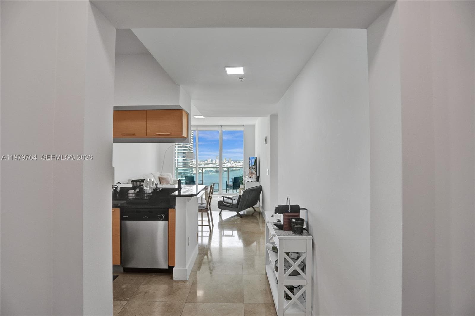 31 SE 5th St # 4112, Miami FL 33131 photo 3