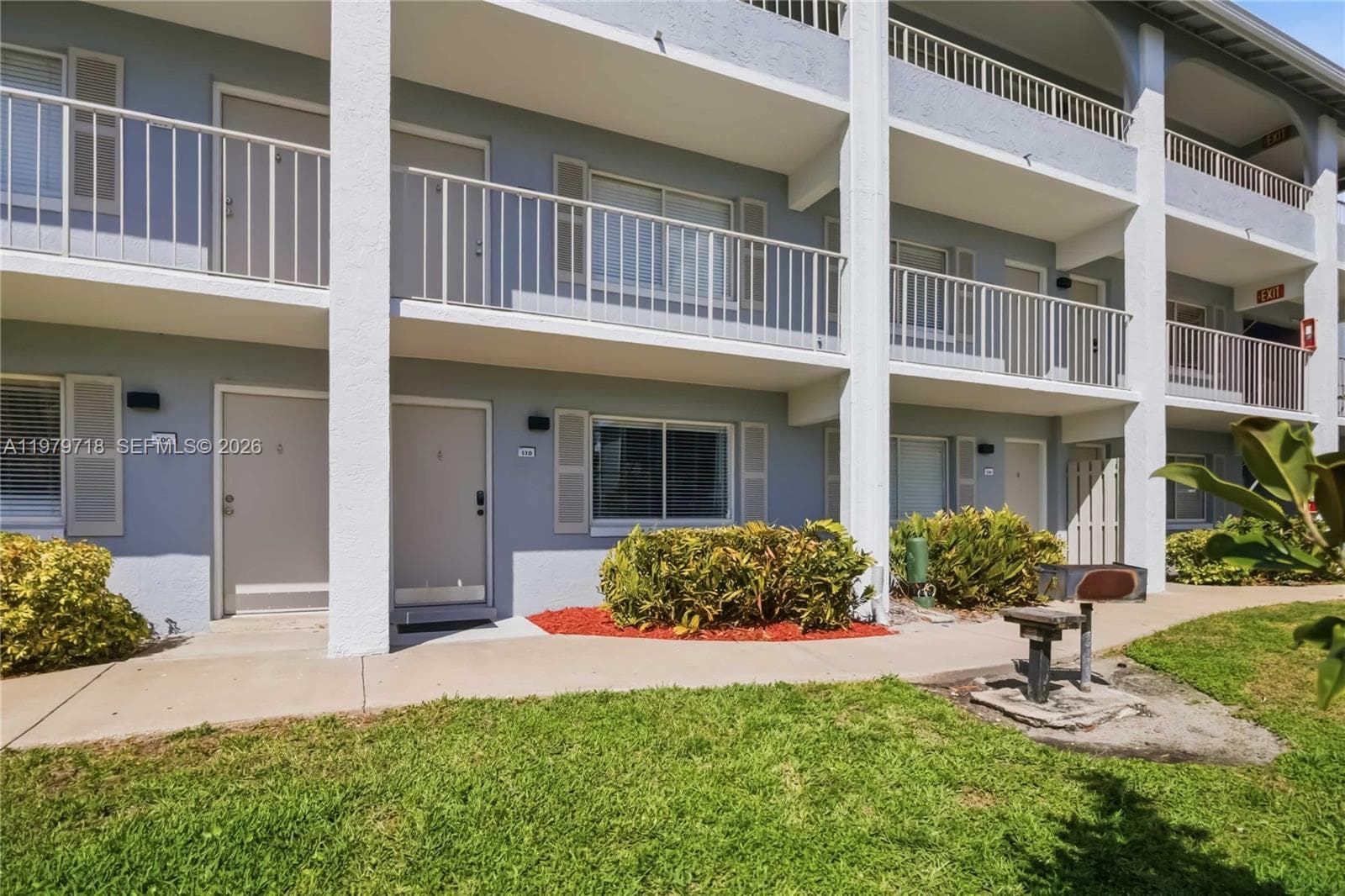 127 Oyster Bay # 110, Other City - In The State Of Florida FL 32701 photo 5