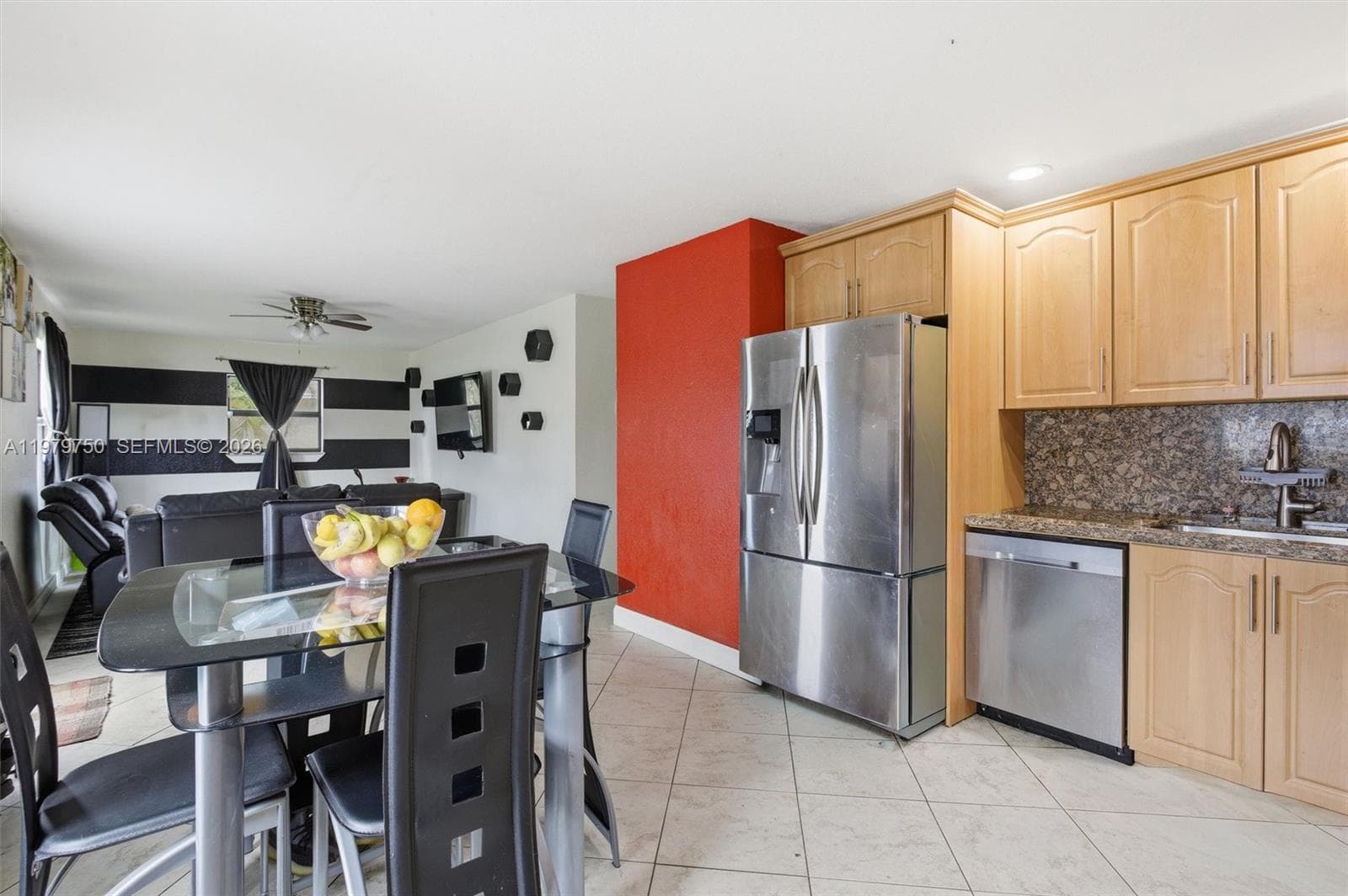 720 SW 81 Ter, North Lauderdale FL 33068 photo 4