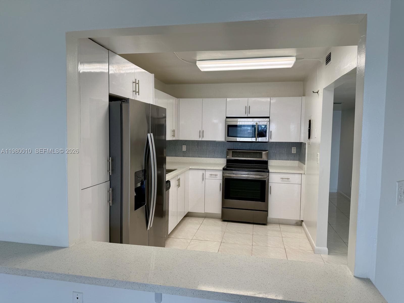 20850 San Simeon Way # 105-5, Miami FL 33179 photo 3
