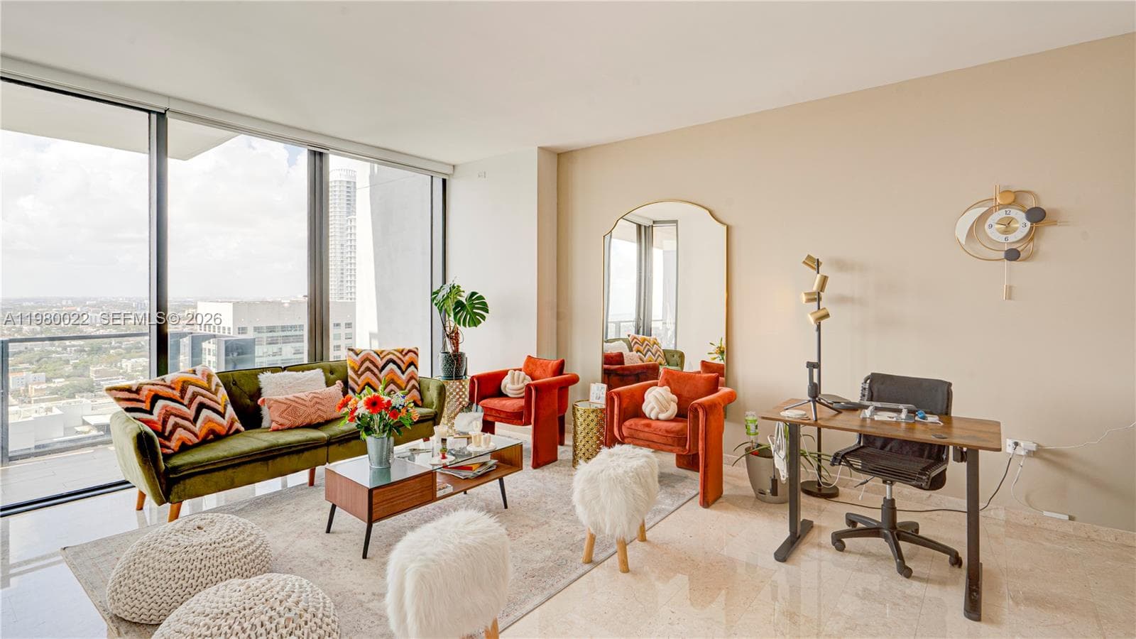 88 SW 7th St # 2706, Miami FL 33130 photo 4