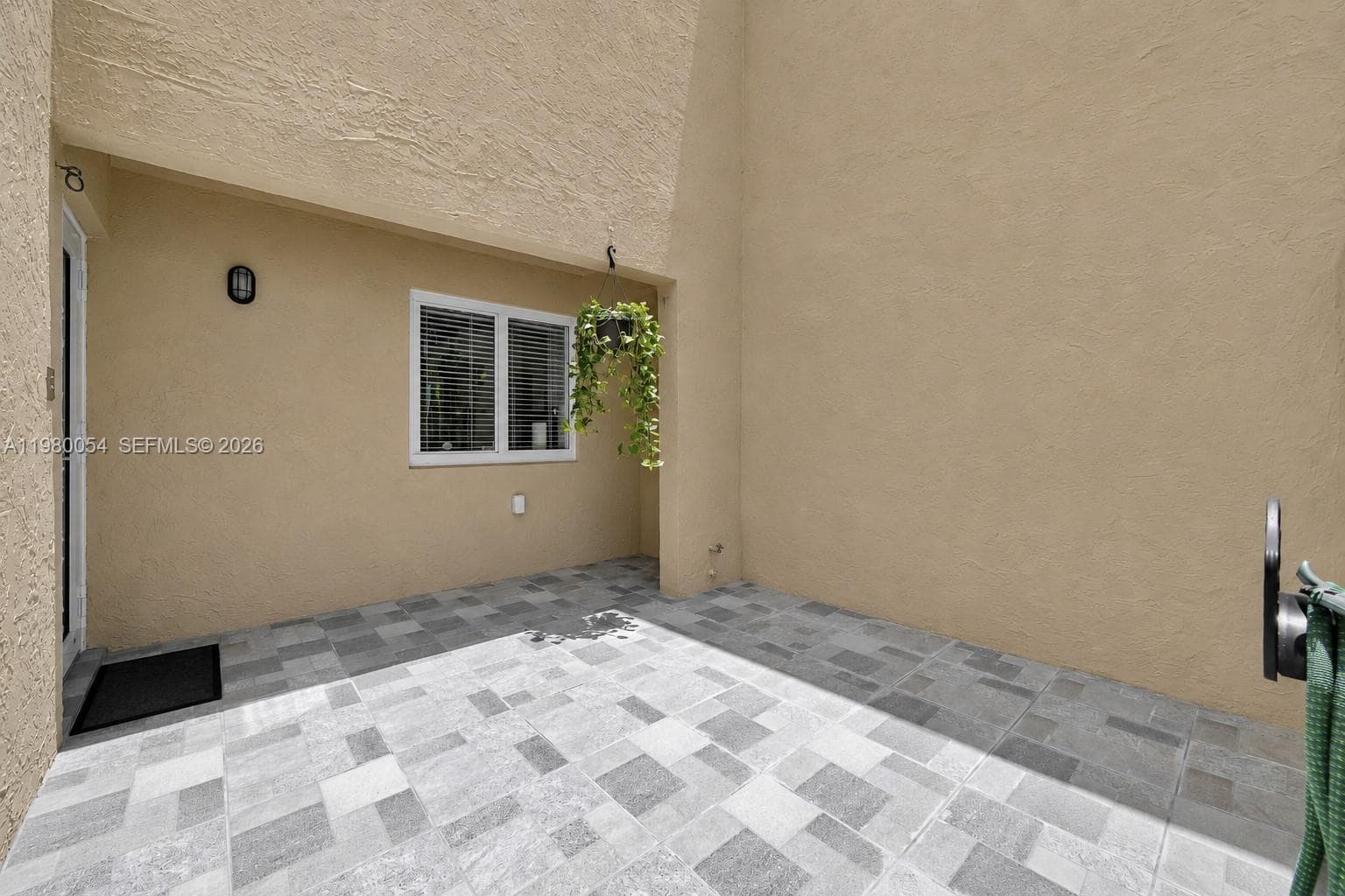 9133 Fontainebleau Blvd # 5, Miami FL 33172 photo 5