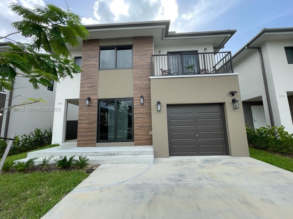 302 NW 11th Ct # 302, Florida City FL 33034