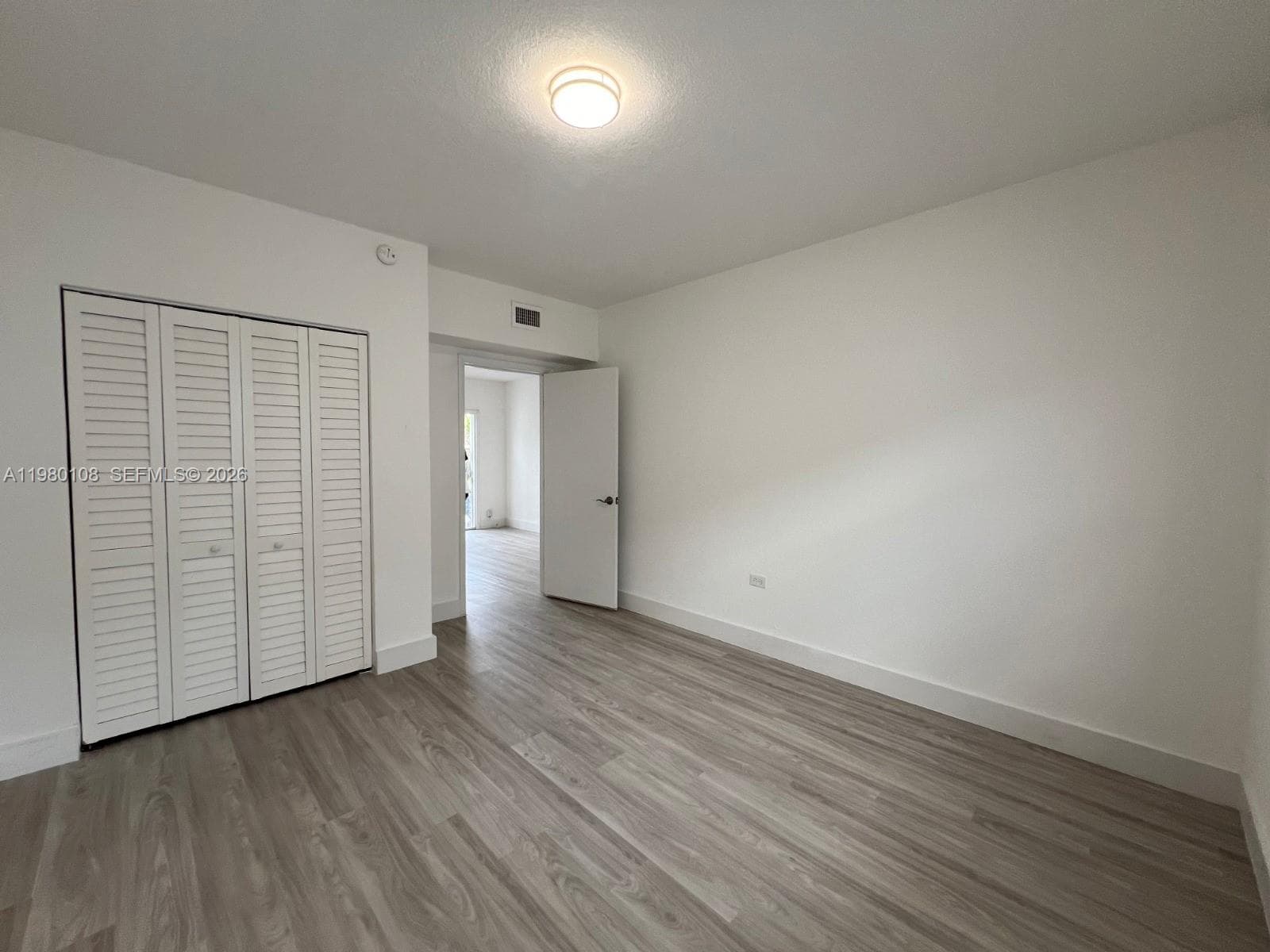 1900 Calais Dr # 1904, Miami Beach FL 33141 photo 5