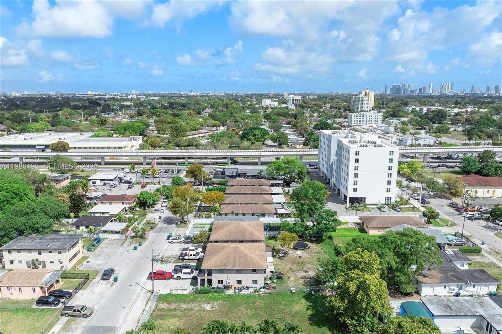2780 NW 56th St, Miami FL 33142 photo 4
