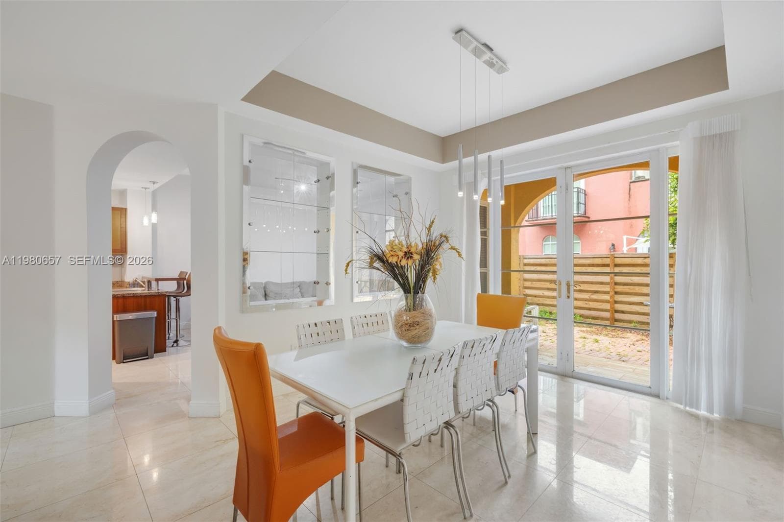18450 NE 30th place, Aventura FL 33160 photo 4