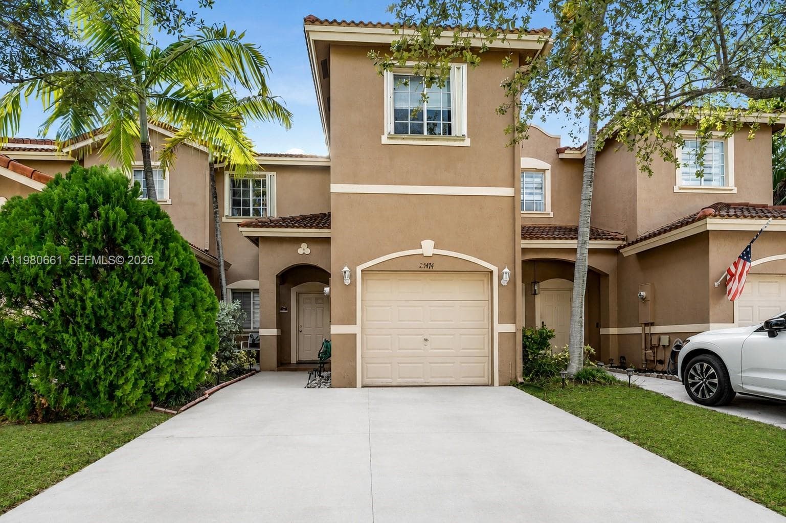 21474 SW 85th Path, Cutler Bay FL 33189 photo 2