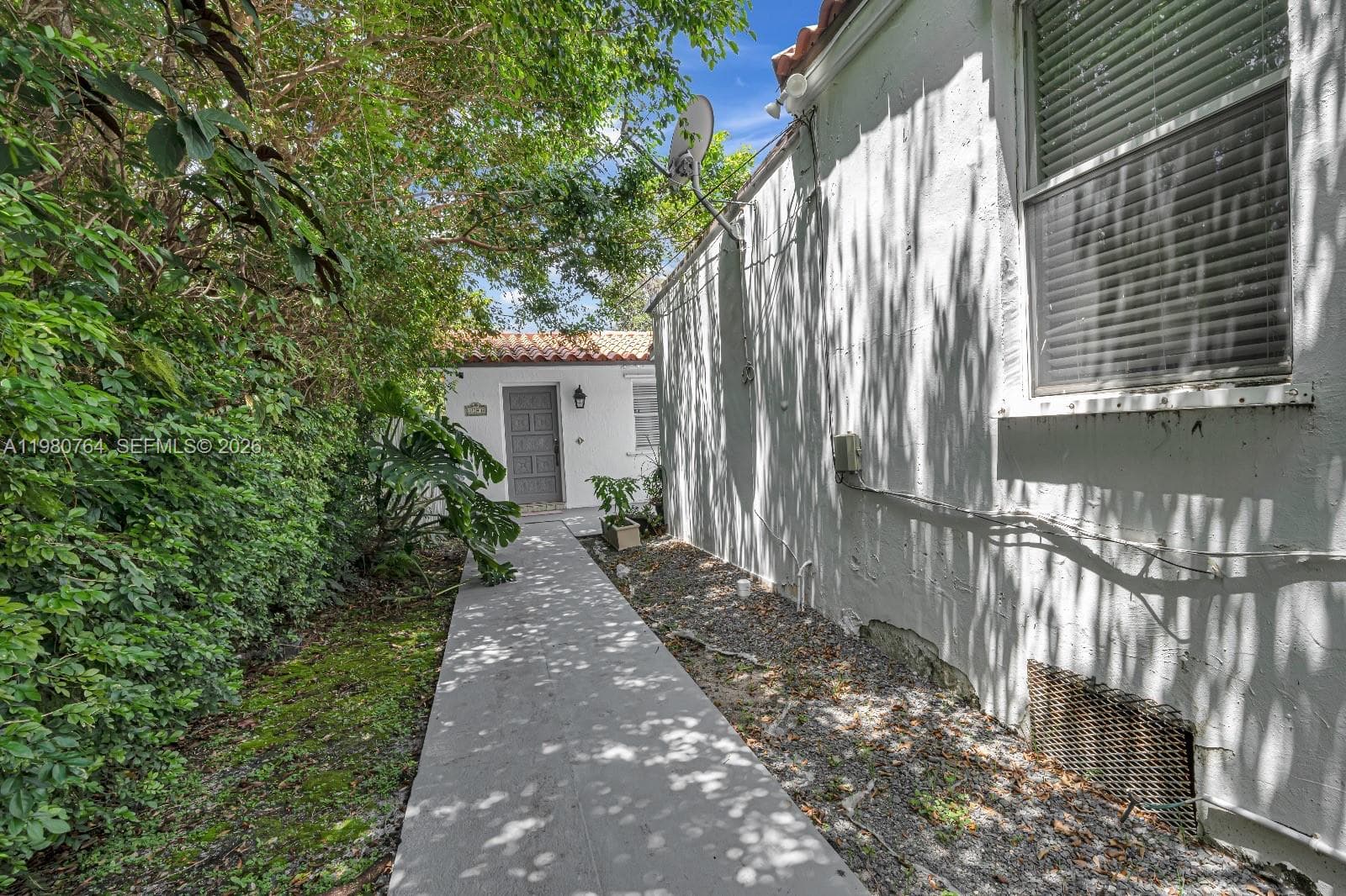 1044 SW 13th Ct # 2, Miami, FL 33135 photo 3
