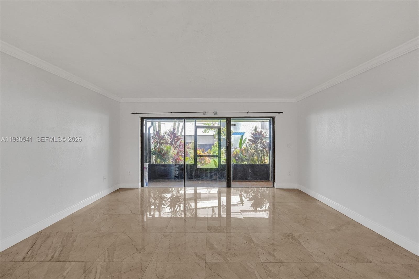 21300 San Simeon Way # P6, Miami FL 33179 photo 5