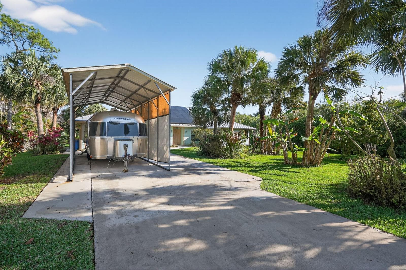 8535 SE May Terrace, Hobe Sound FL 33455 photo 5