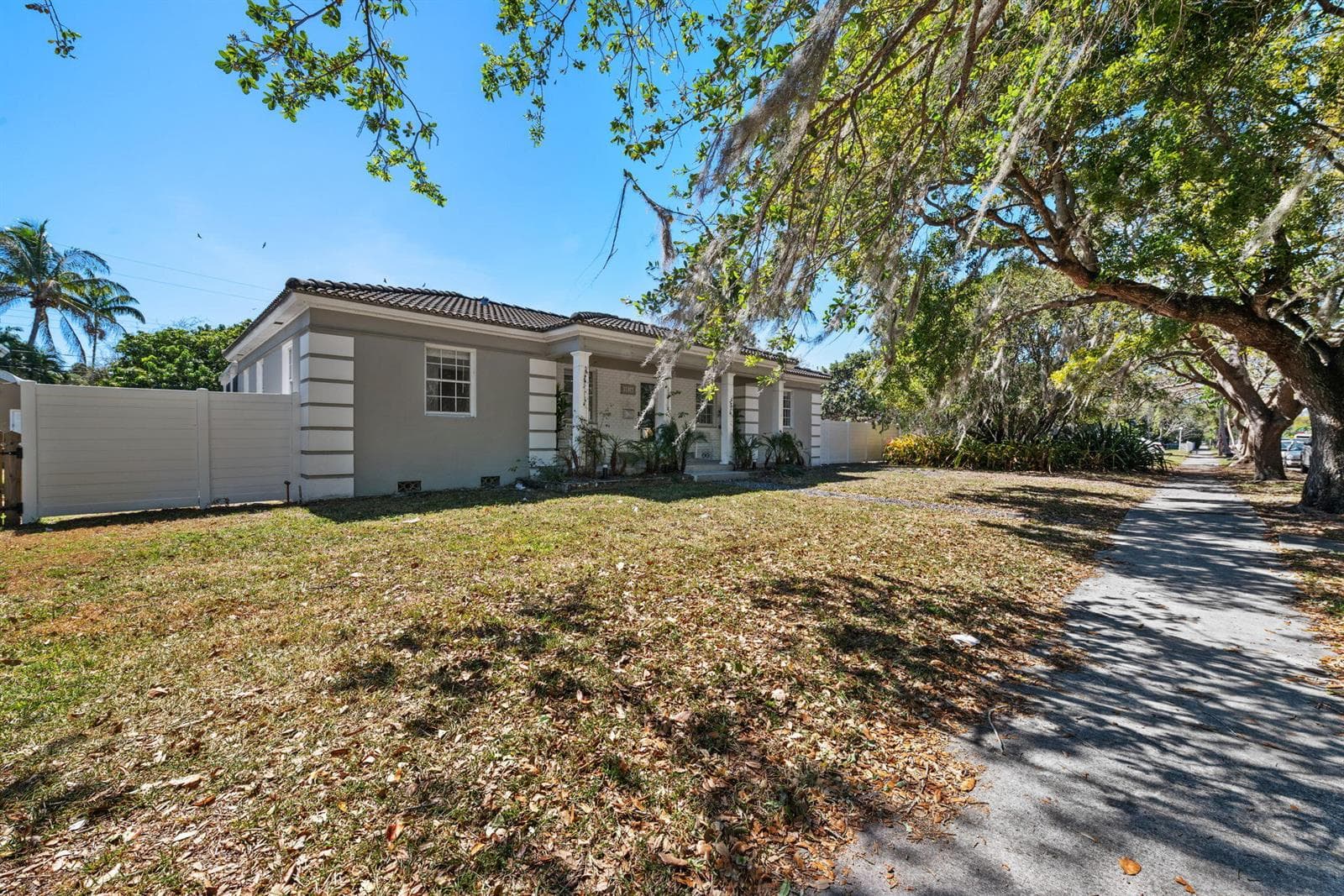 1516 Jefferson Street, Hollywood FL 33020 photo 2
