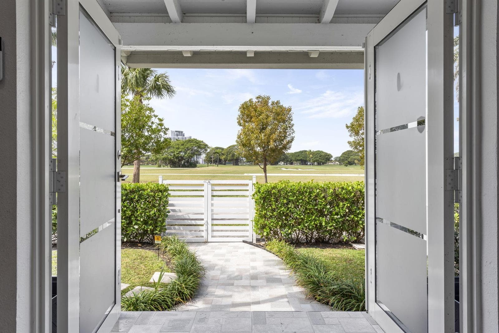 409 N 14th Avenue, Hollywood FL 33020 photo 3