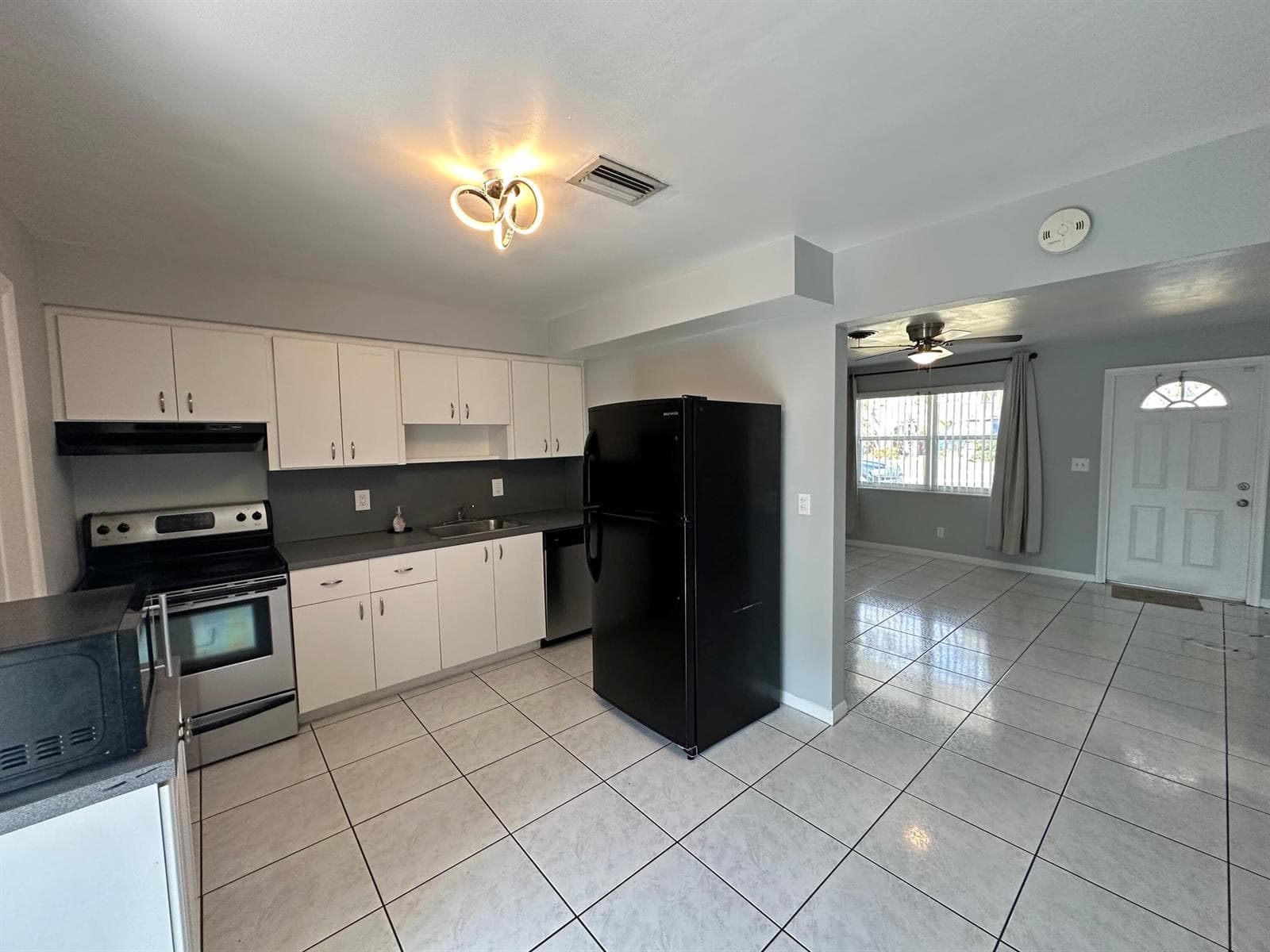 5227 SW 94th Avenue, Cooper City FL 33328 photo 3