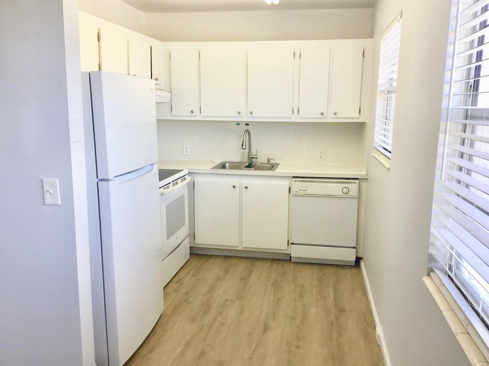 84 Brighton B, Boca Raton FL 33434 photo 4