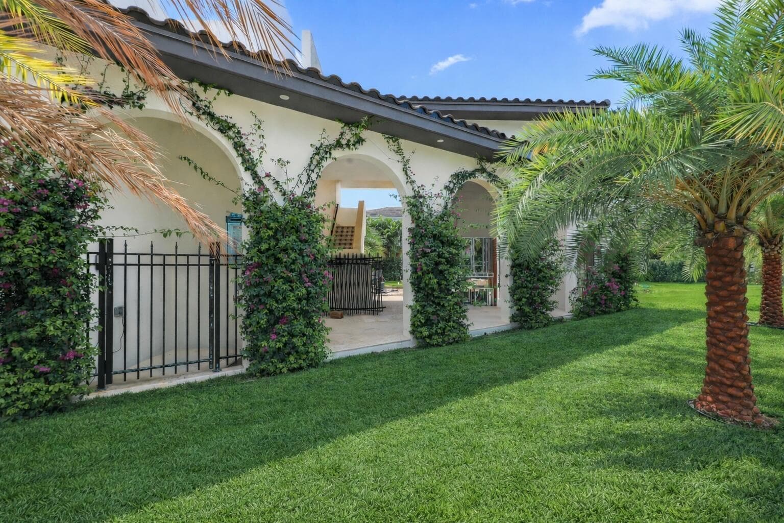 298 NE 8th Street, Boca Raton FL 33432 photo 3