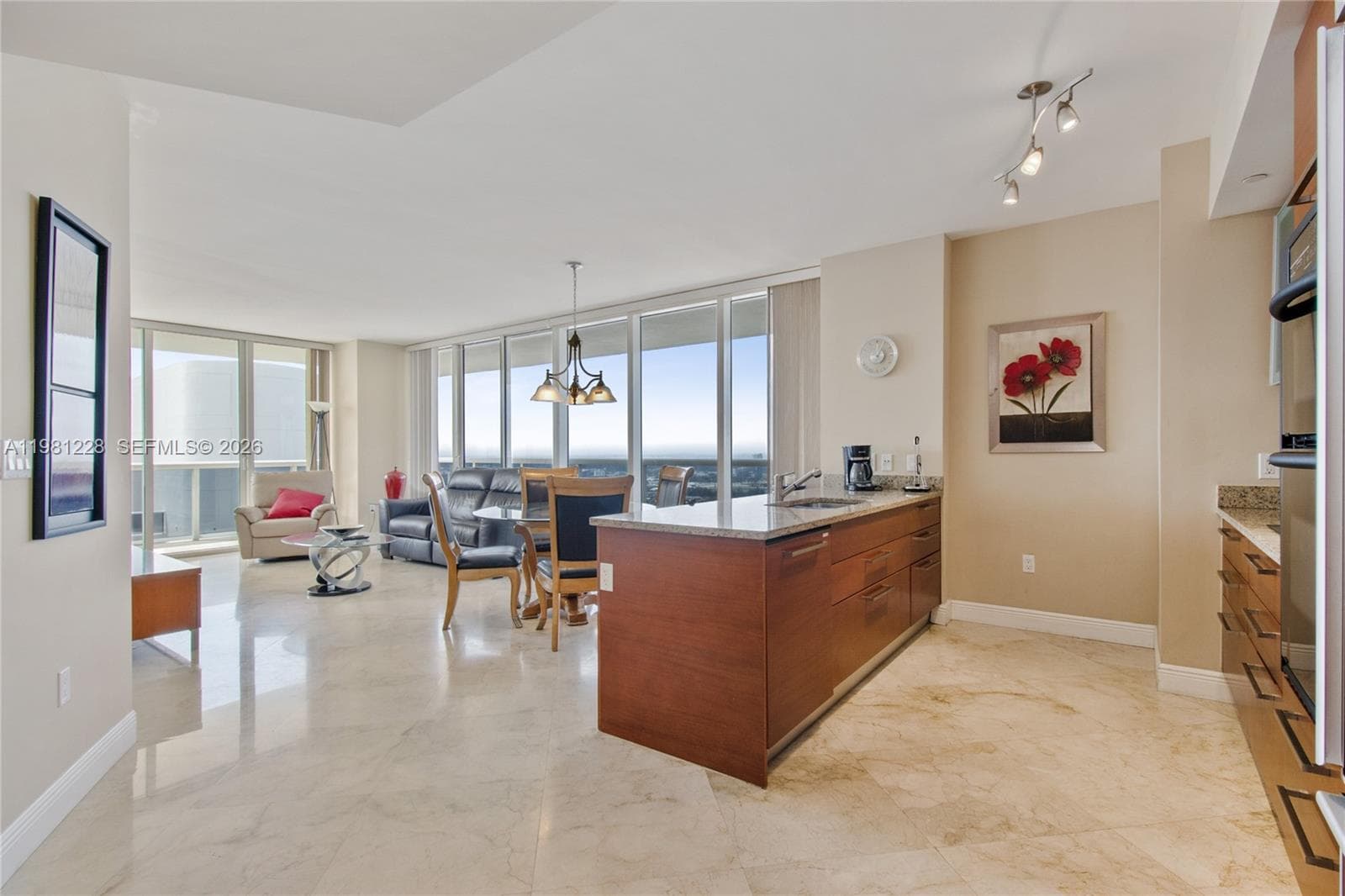 1830 S Ocean Dr # 4606, Hallandale Beach FL 33009 photo 2