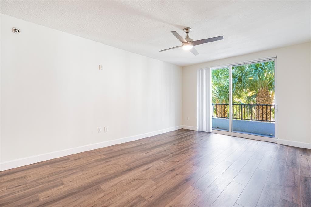2421 NE 65th Street # 309, Fort Lauderdale, FL 33308 photo 3