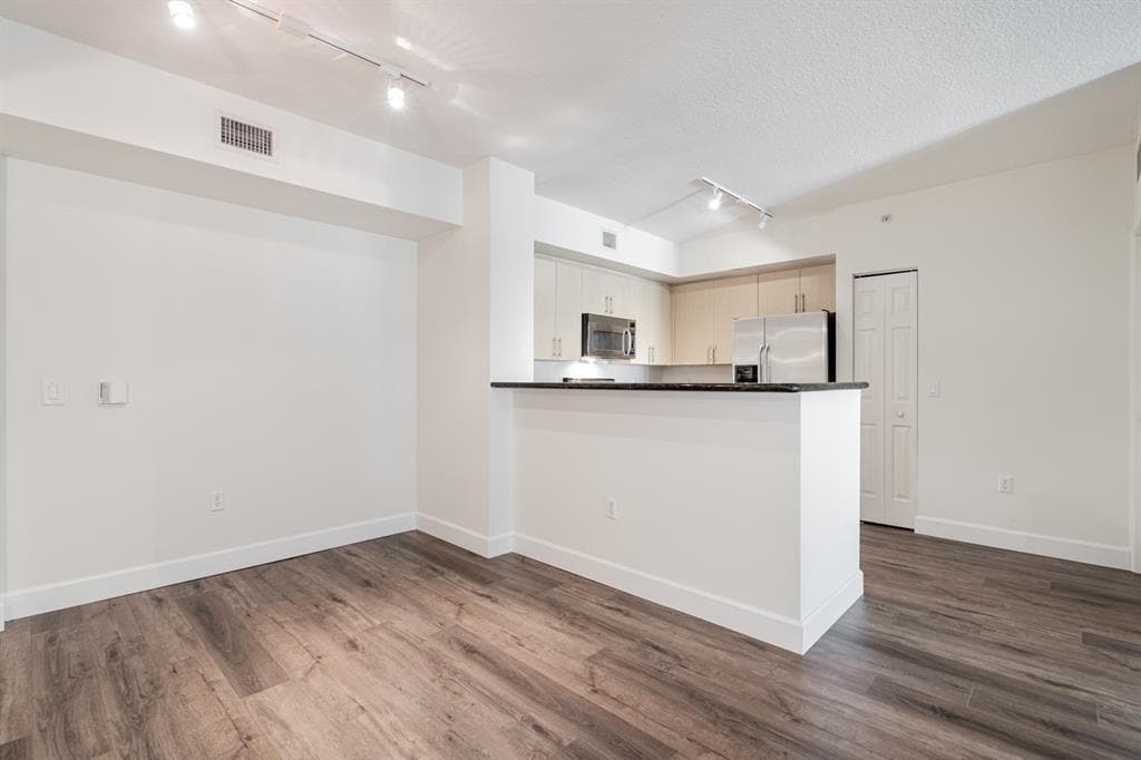 2421 NE 65th Street # 309, Fort Lauderdale, FL 33308 photo 5