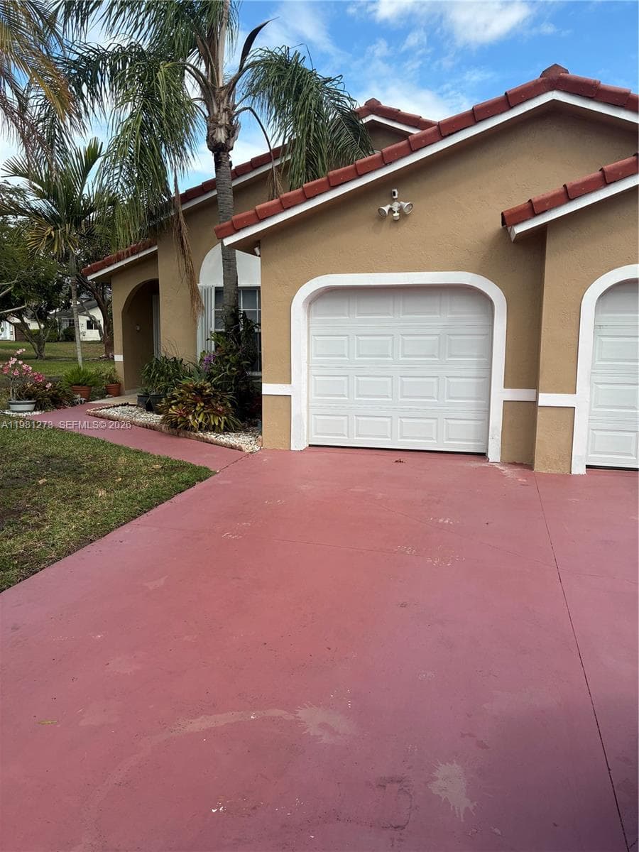 18175 NW 61st Ave # 0, Miami, FL 33015 photo 2