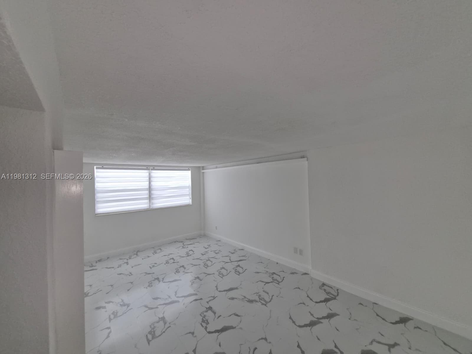 16410 Miami Dr # 304, North Miami Beach FL 33162 photo 3