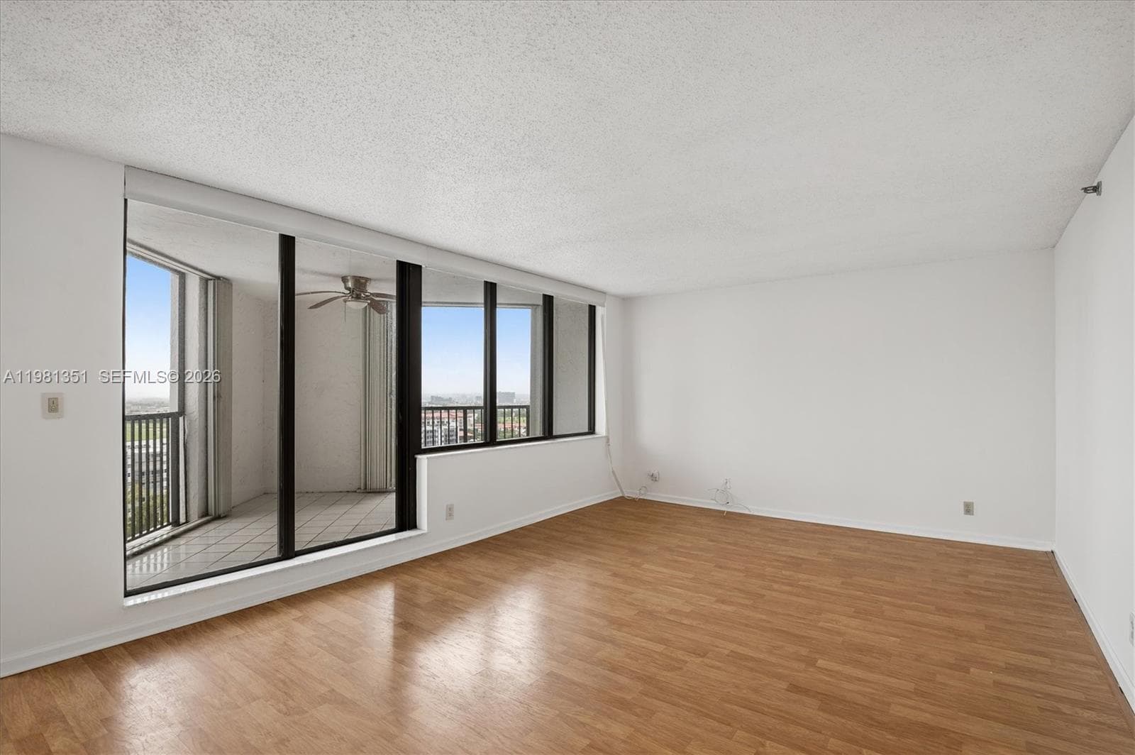300 Three Islands Blvd # 516, Hallandale Beach FL 33009 photo 2