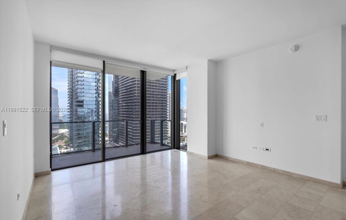 88 SW 7TH ST # 2005, Miami FL 33130 photo 4