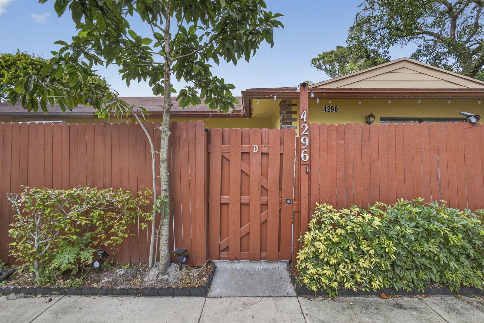 4296 Woodstock Drive # D, West Palm Beach FL 33409 photo 2
