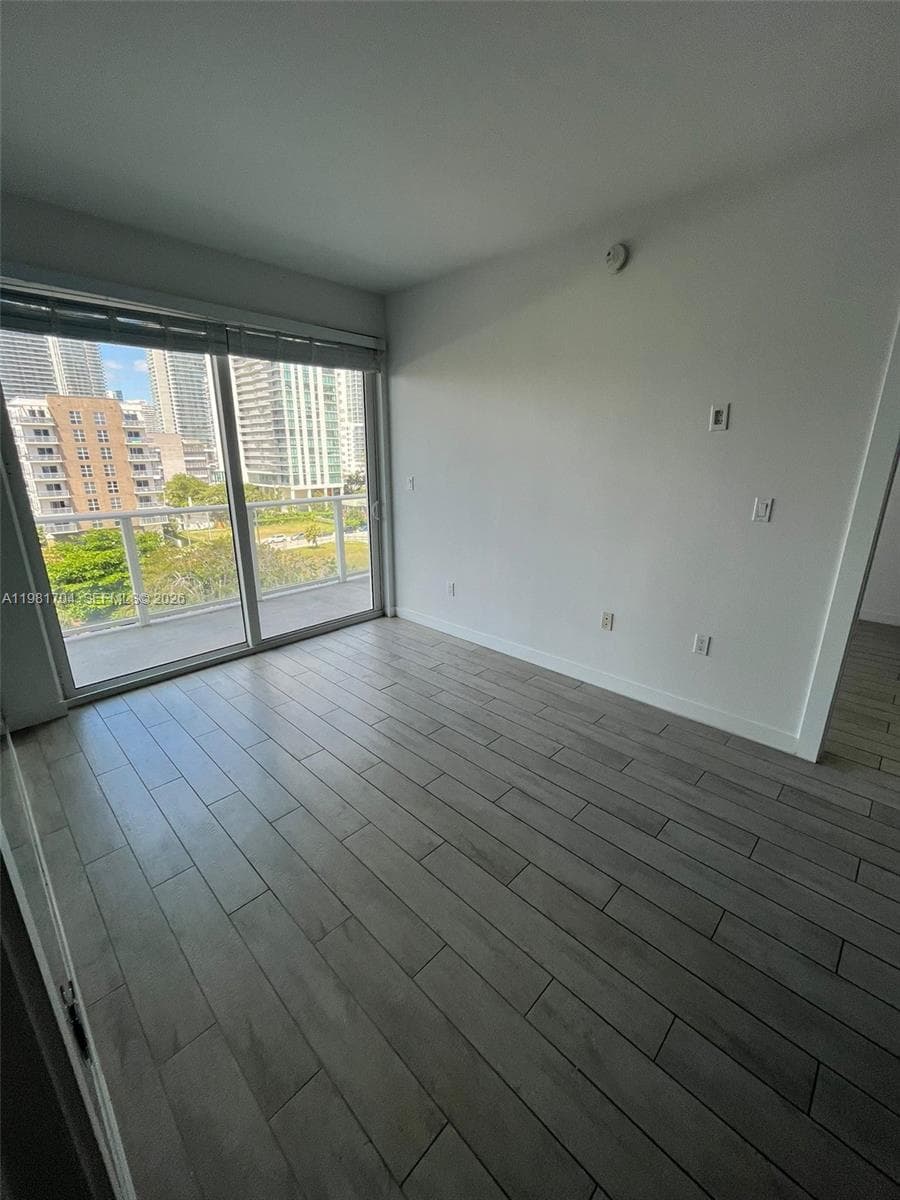 321 NE 26th St # 717, Miami FL 33137 photo 3