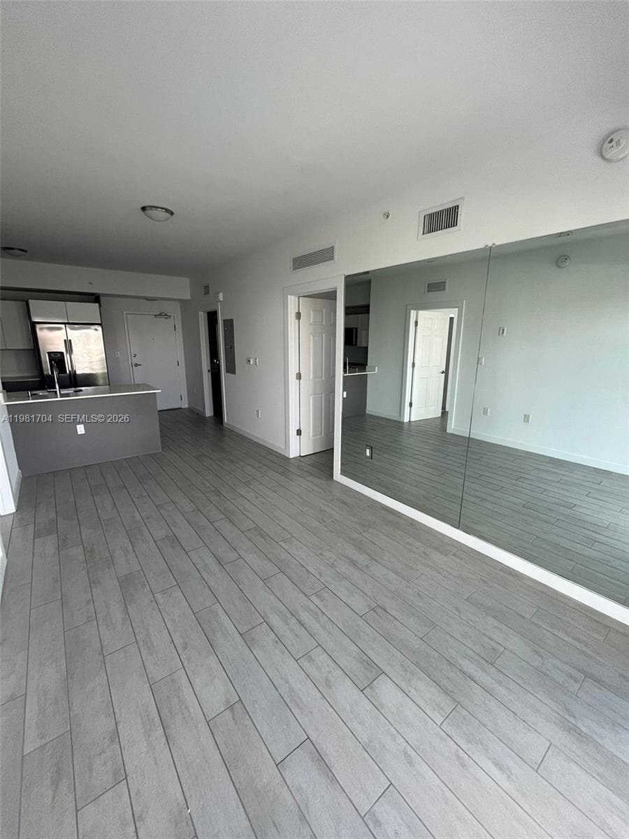 321 NE 26th St # 717, Miami FL 33137 photo 4