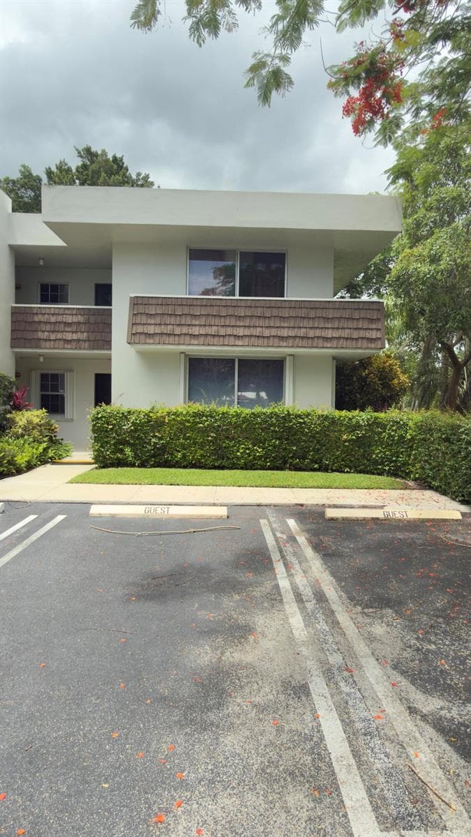 4031 N Cypress Drive # 101, Pompano Beach FL 33069 photo 2
