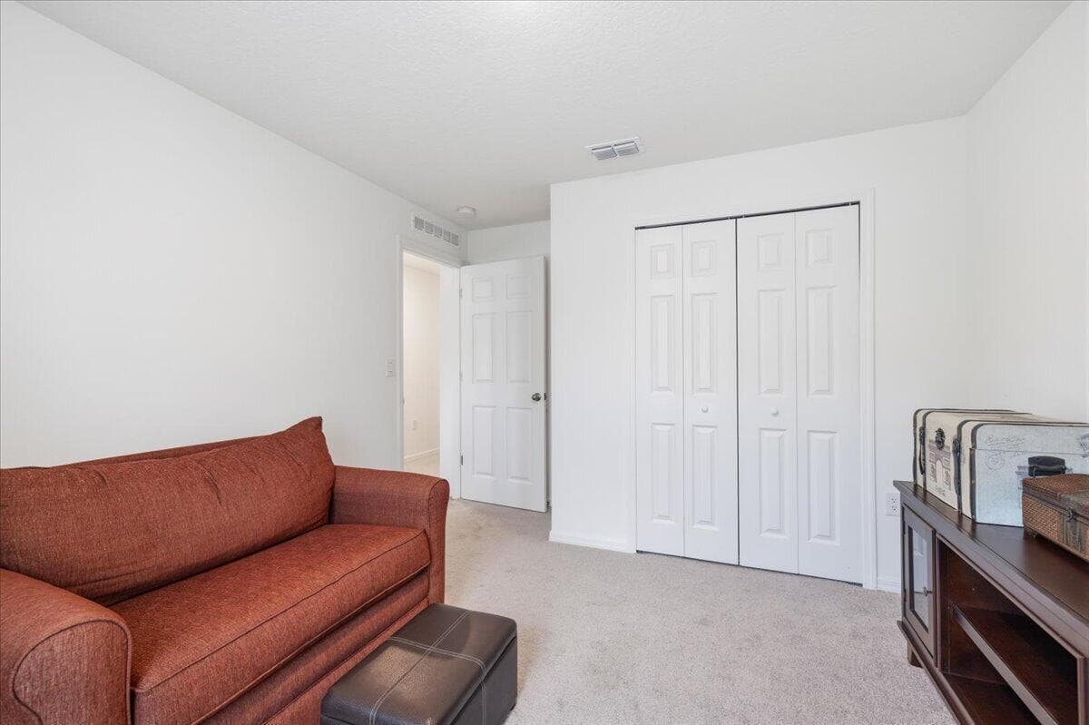 542 Mimosa Street SW, Palm Bay FL 32908 photo 5