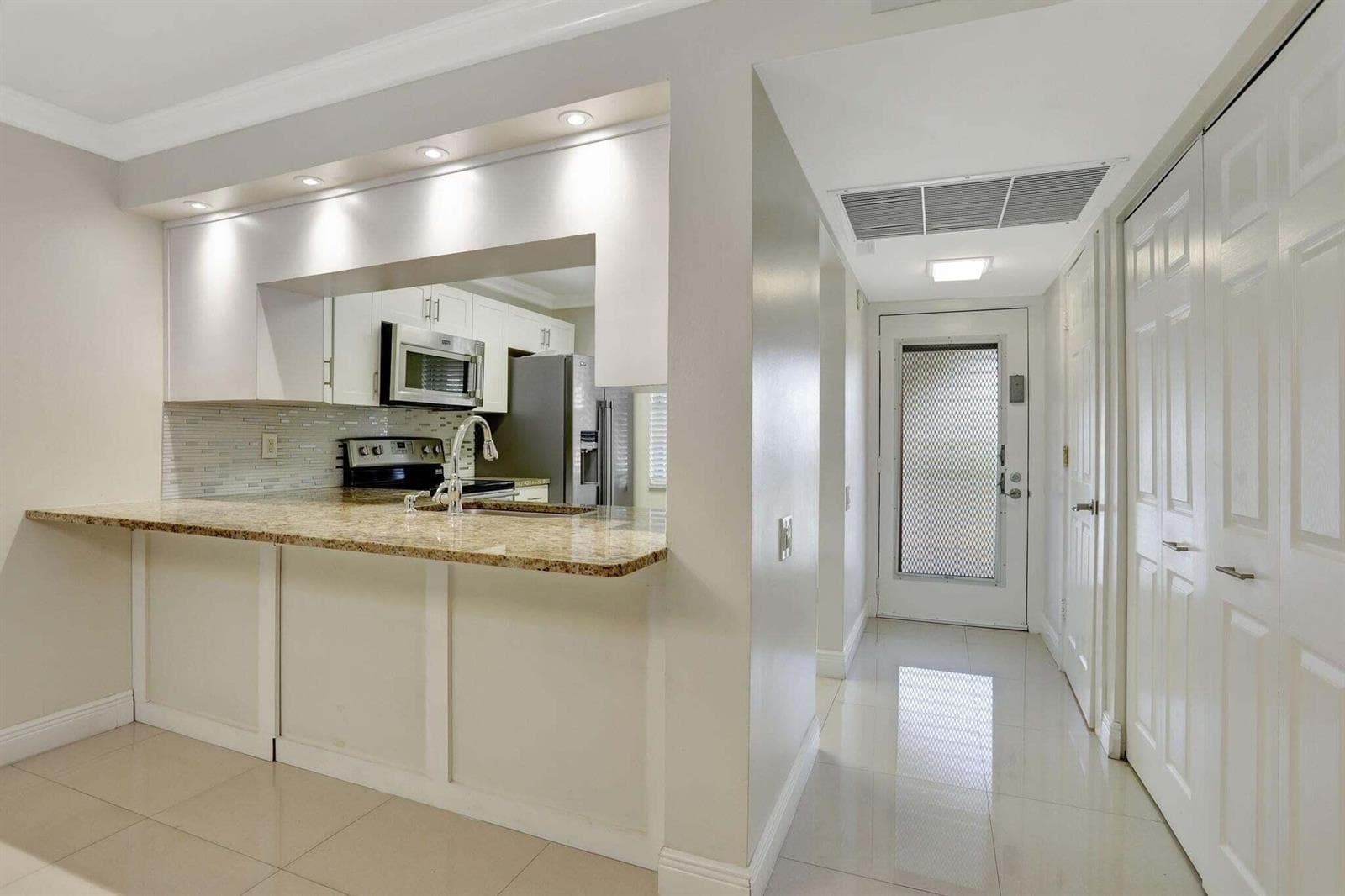2601 Nassau Bend # D2, Coconut Creek FL 33066 photo 5