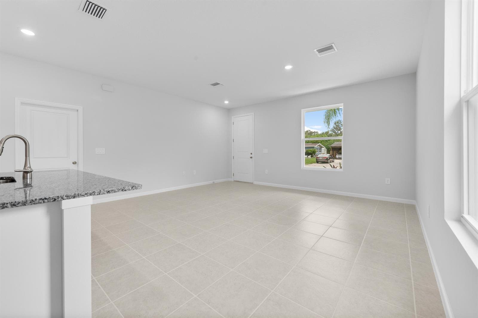 3344 N Park Drive, Fort Pierce FL 34982 photo 3