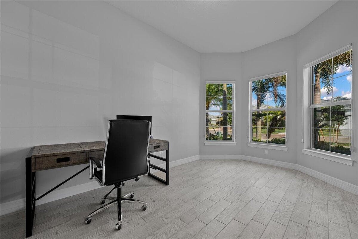 10366 Northbrook Circle, Palm Beach Gardens FL 33412 photo 2