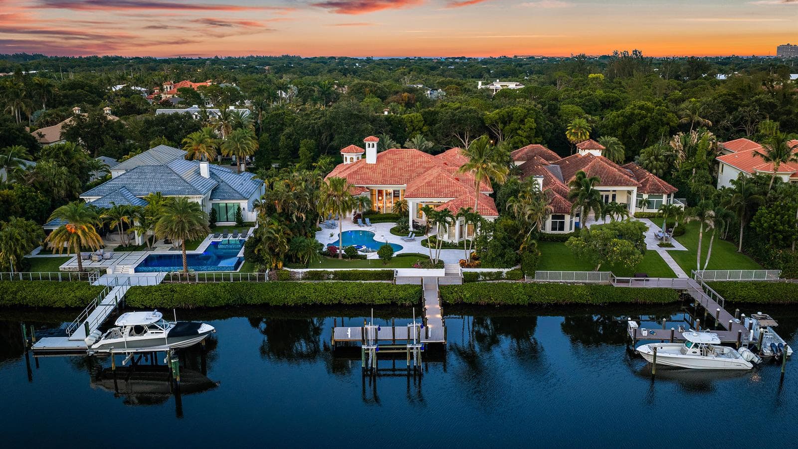 466 Mariner Drive, Jupiter FL 33477 photo 3