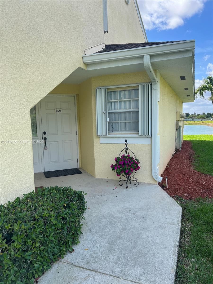 2525 SE 19th Pl # 105-B, Homestead FL 33035