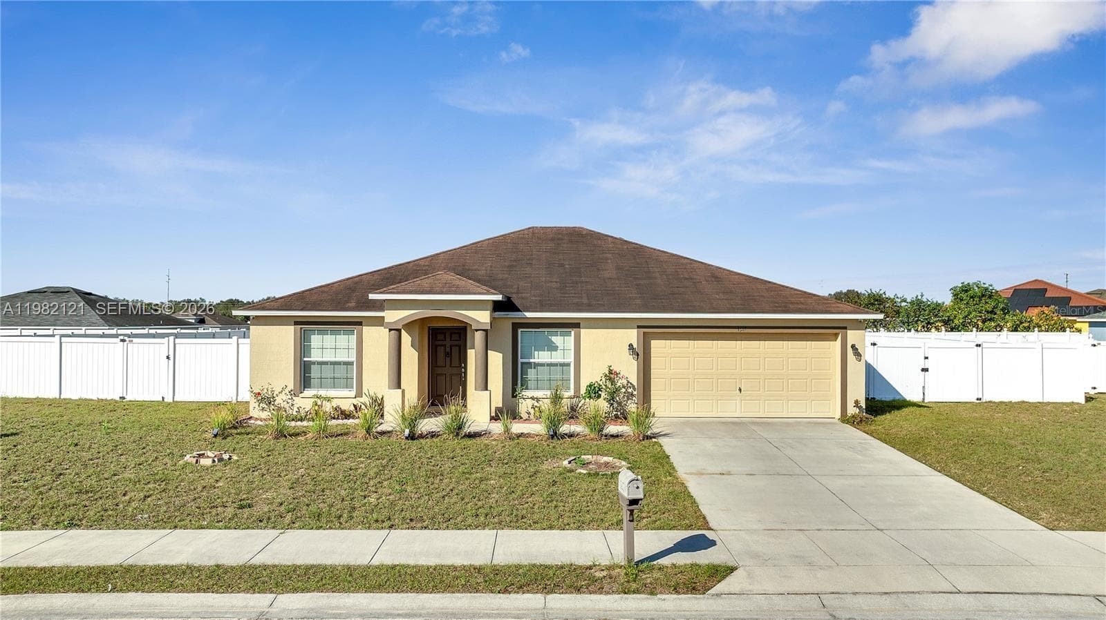 1317 Conch Key Ln, Davenport FL 33837