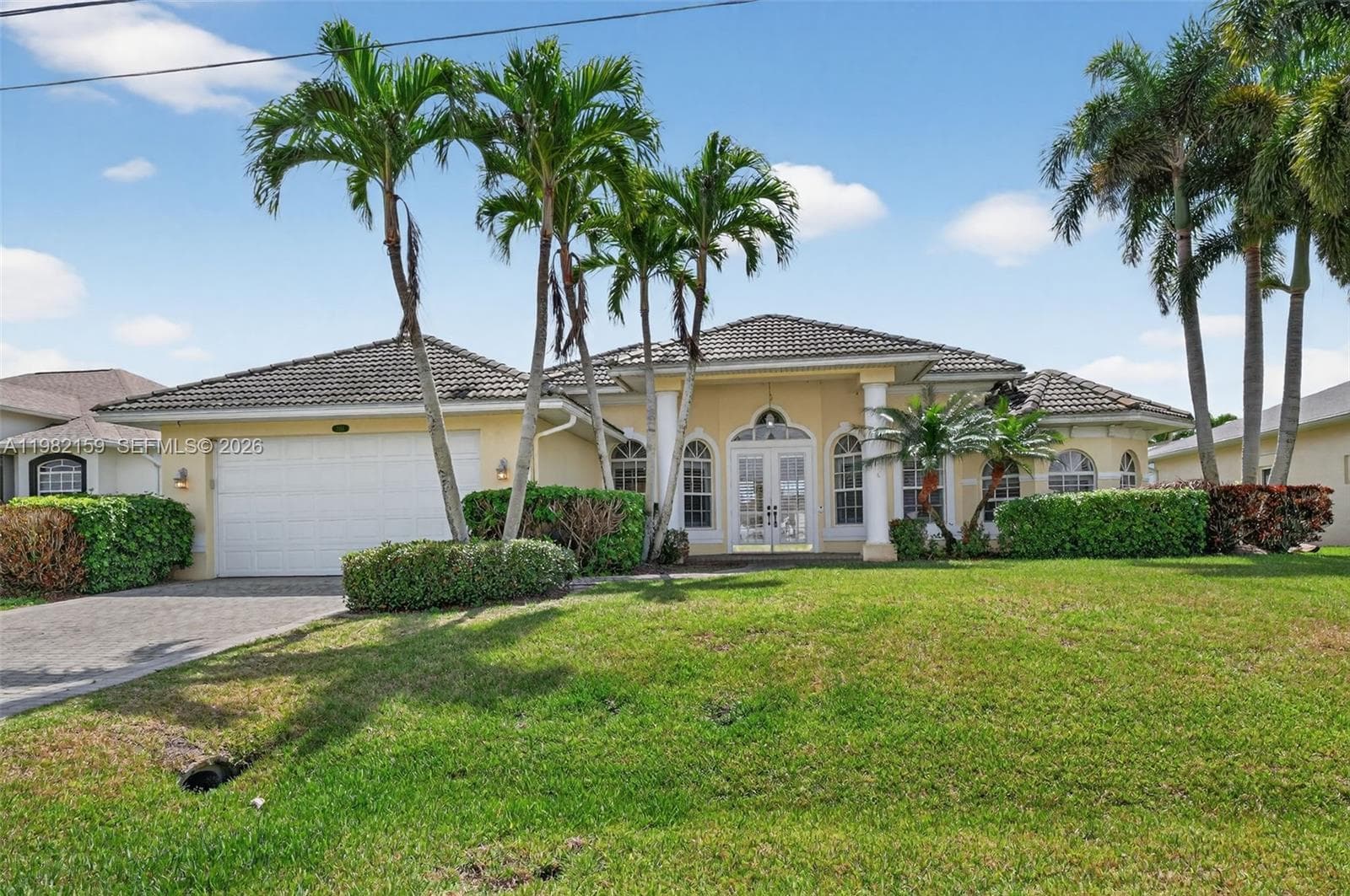 1414 NE 2nd Ter, Cape Coral FL 33909 photo 3