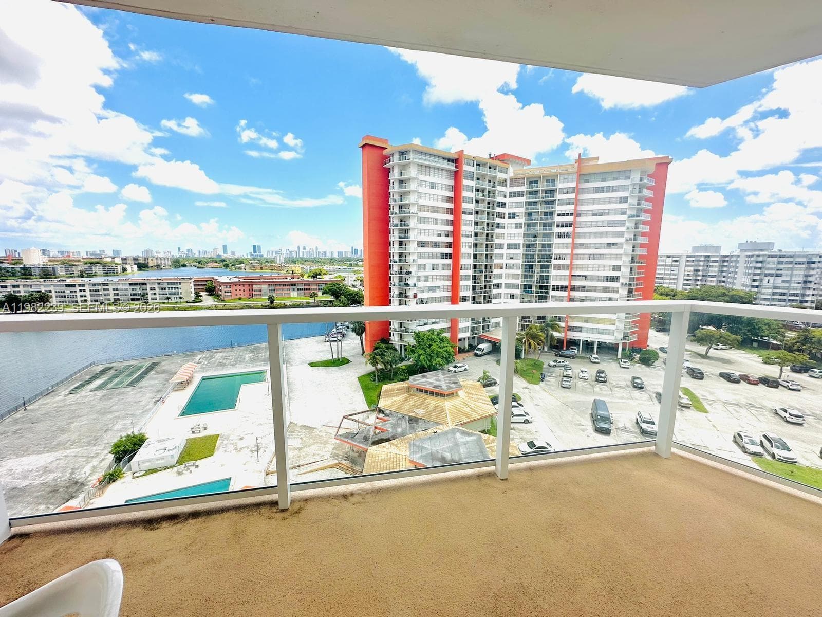 1301 NE Miami Gardens Dr # 915W, Miami FL 33179 photo 5