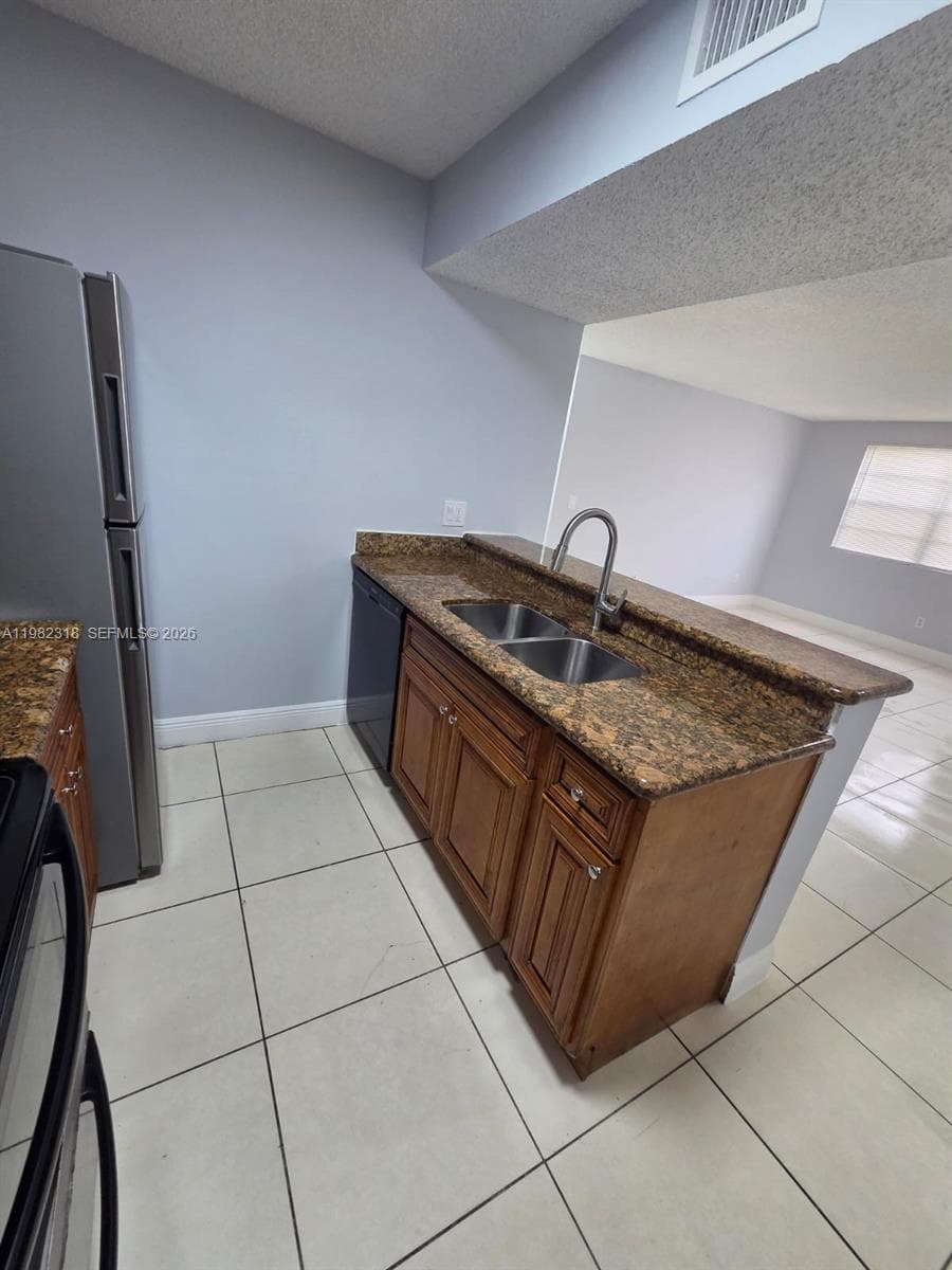 1241 SW 46th Ave # 1006, Pompano Beach, FL 33069 photo 2