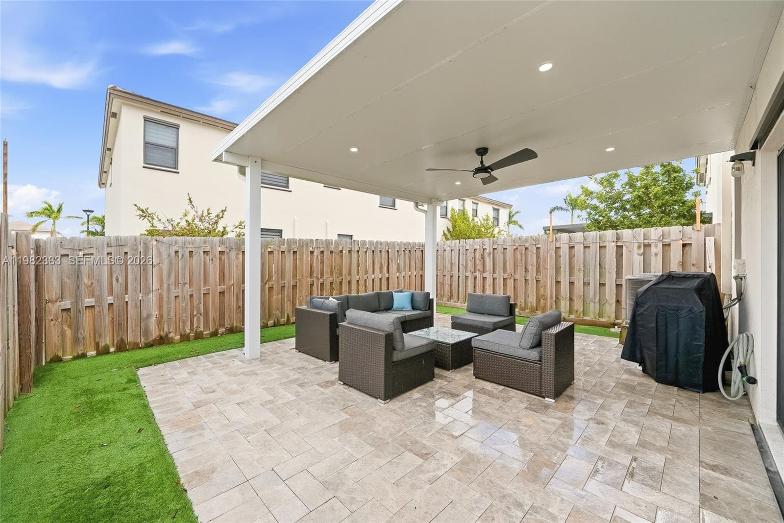 13091 SW 232nd Ln, Miami FL 33170 photo 5