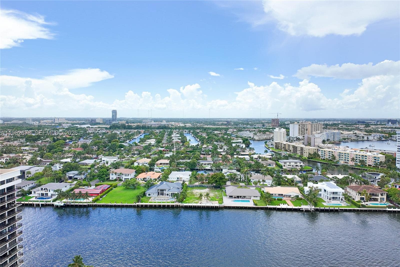1985 S Ocean Dr # 22E, Hallandale Beach FL 33009