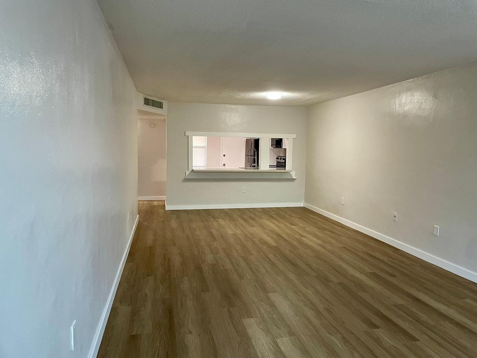 1401 NE 191st Street, Miami FL 33179 photo 3